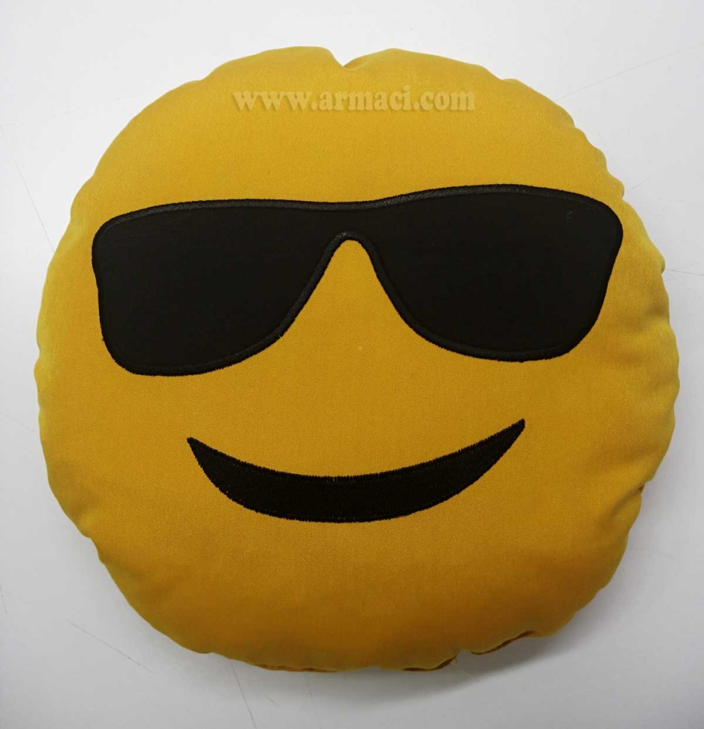 emoji yastık gözlük